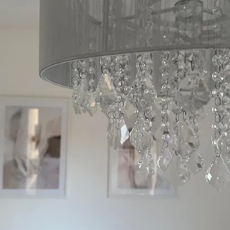 Signature - Romantic Apartment